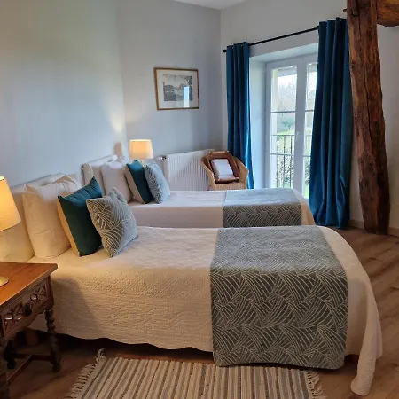 Couette-café Ferme D'orsonville 3*