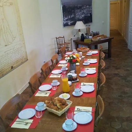 Couette-café Ferme D'orsonville 3*